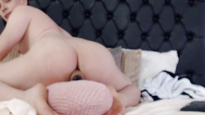 Doggy style1: 狗式被鸡巴踢