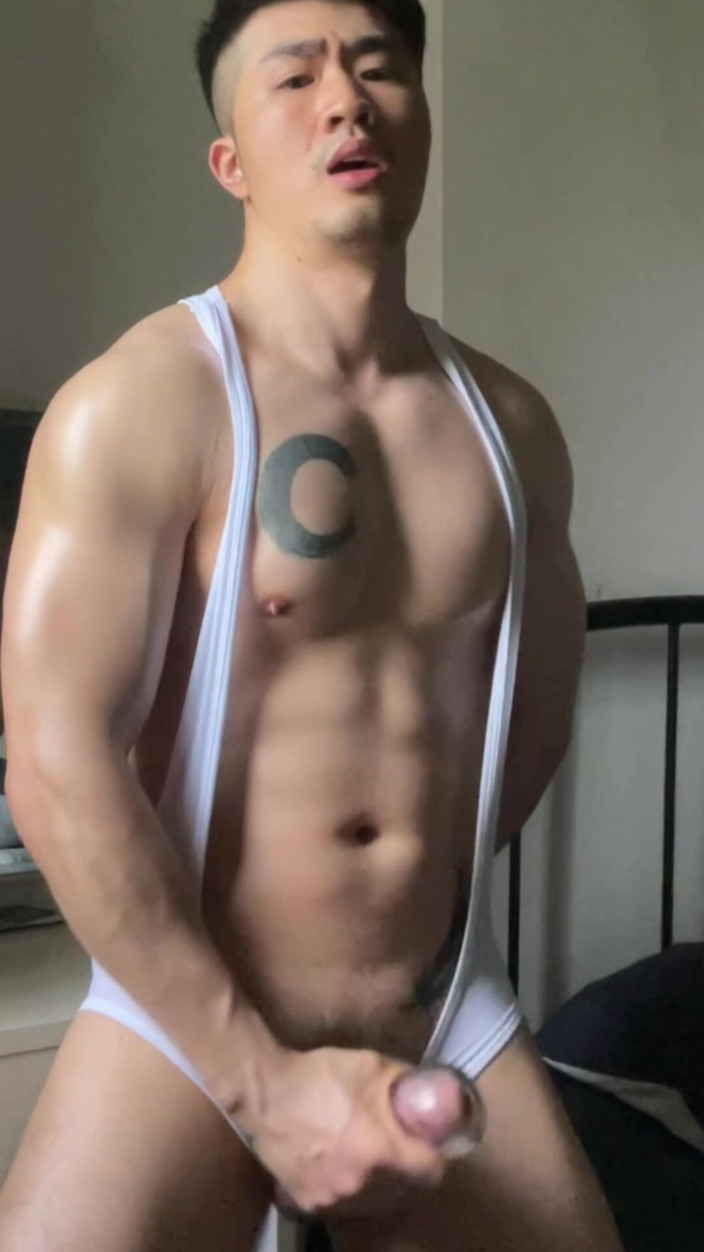 Deric DK: Deric Solo 065