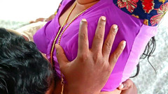 Luxmi Wife: Mătușă nesatisfăcută/bhabhi futută de băiatul vecin - 2