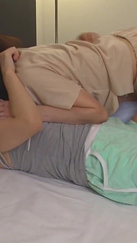 Femei căsătorite sex lesbian: femei care au căzut în rai 2-6