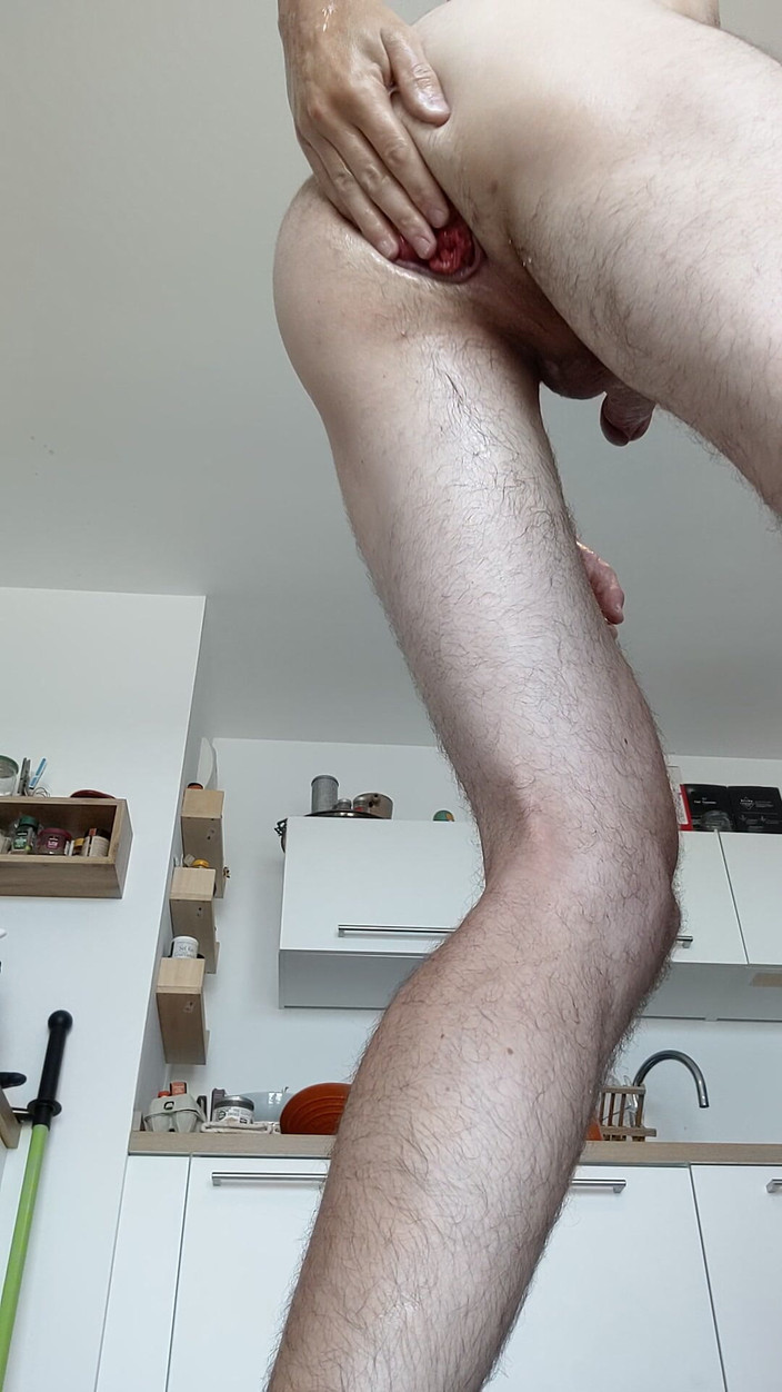 Mike Bi: Je Me Fiste Debout