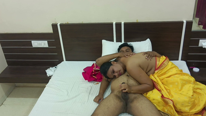 Horny Indian Couple: Hot Marathi Bhabhi Secret Bedroom Passion Indyjski Porno