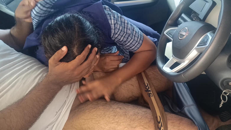 Palani69: सौतेले पिता के साथ छात्रा लड़की का कार सेक्स भाग 1