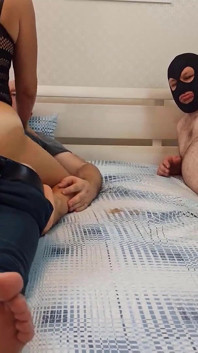 내 마누라를 친구와 공유해. 바람난 남편 보고. 쓰리섬 모음집 - 에피소드 94