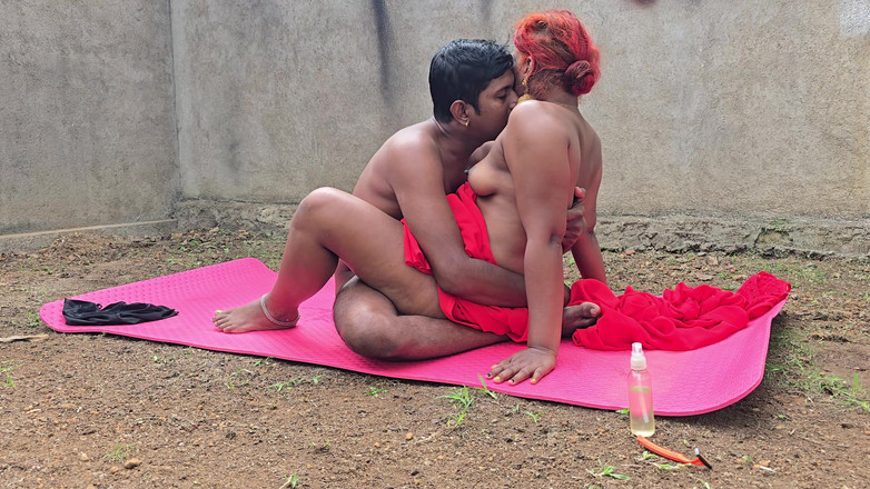 Beauty7Angels: Indická saree péro čistí milfku tvrdě 69 sání a tvrdé šukání se šéfem, velký...