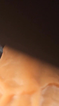 De vibrador a pau enquanto está de olhos vendados: POV, encorajamento bissexual, rpg e conversa suja