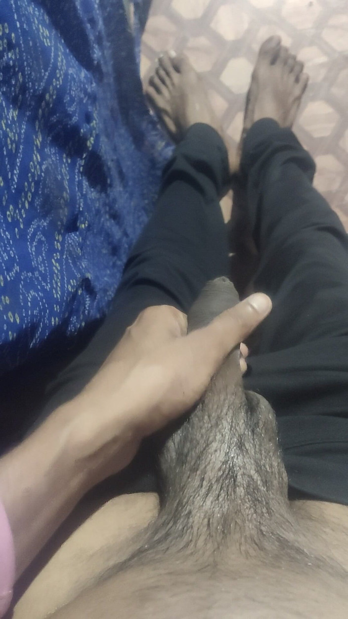 Gigolo Tv: Obětuji svůj penis pro tvé mládí