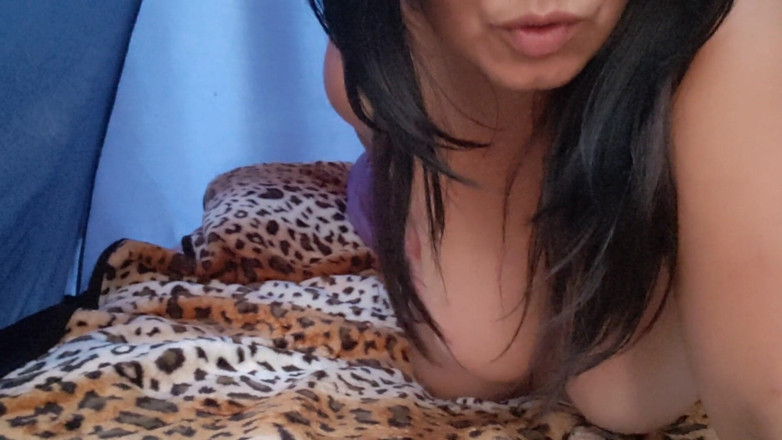 Riderqueen: Stepmom pillow humping in tend