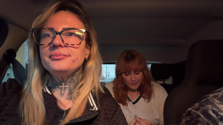 Couple dna: Vengador de cartón para estaba cachonda cuando nos vio