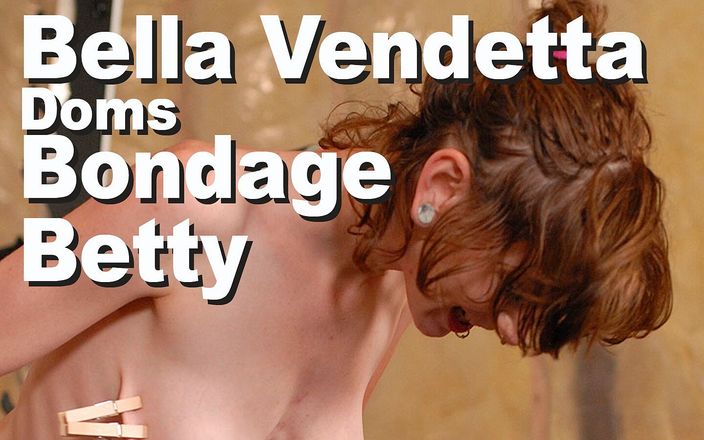 Edge Interactive Publishing: Bella Vendetta domine le bondage Betty BDSM pince un gode