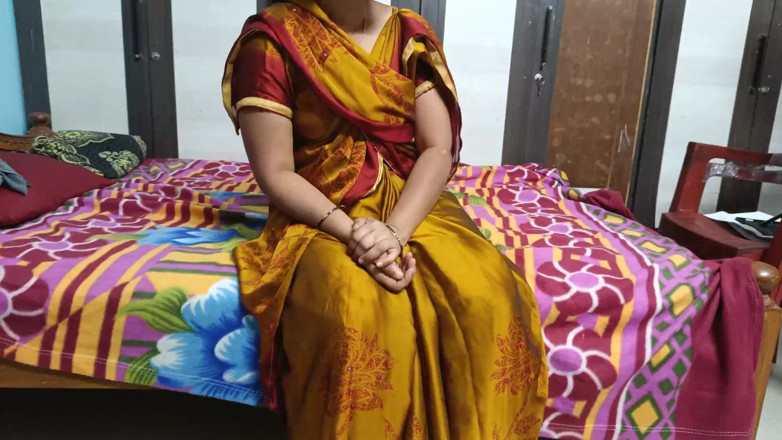 Sexy sindu: Sindu india folla en sari con devar en el dormitorio
