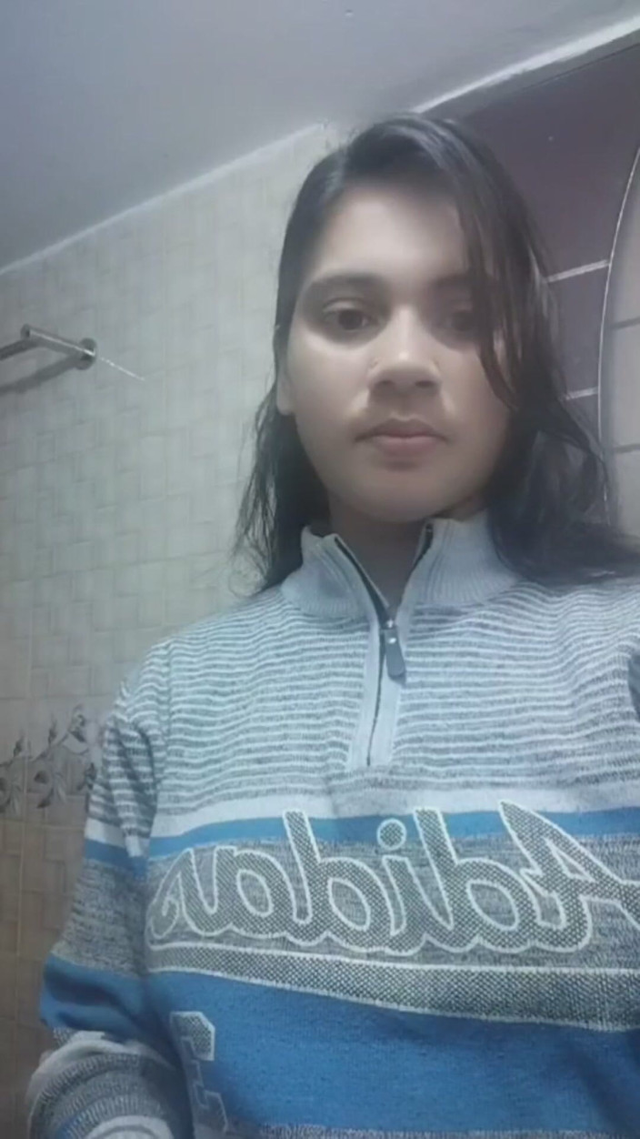 Bluegirl009: Mall Yoyt Hot Video