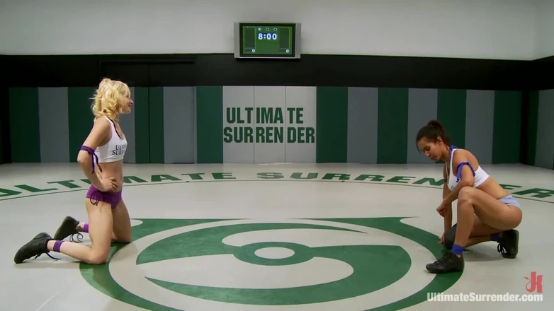 Ultimate surrender by Kink: Isis "the Goddess" Love(1-0) Vs Ally "power Puff" Ann (0-0)