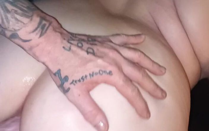 Nickyloves: パパに私の引き締まったお尻を与える