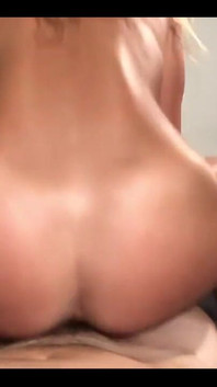 Reverse Cowgirl Fuck