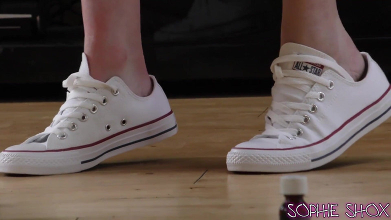 Sophie Shox: Extrémní mučení koulí