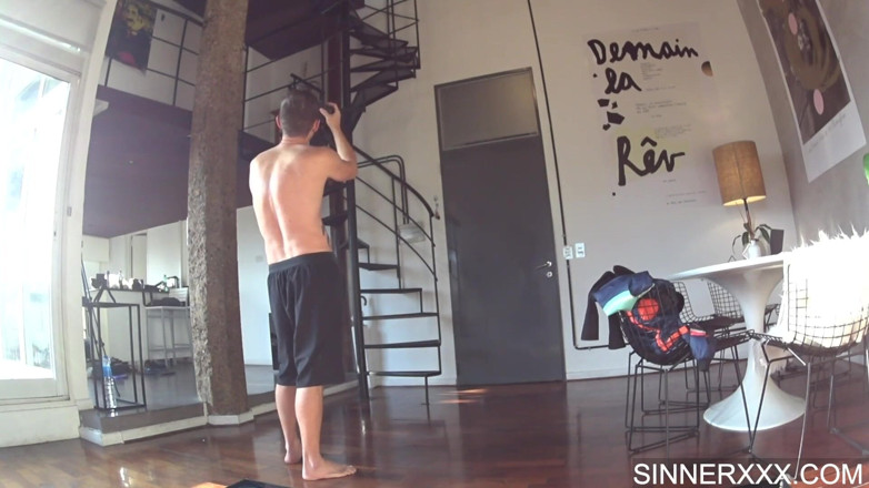 Sinners World: BTS kamera - intenzivní anální orgasmy - Cherry Kiss