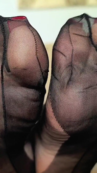 Nylon Foot Play