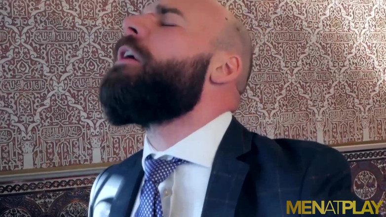 Menat Play: MENATPLAY Suited Andy Star anal fucked by bearded Max Duro