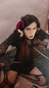 Your Goth Girlfrind That Loves Throatfuck