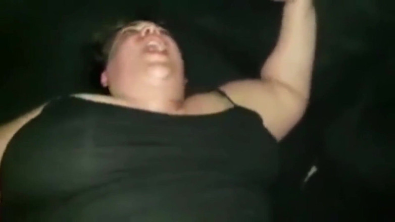 Real homemade BBW BBC porn: Bbbwbootyful büyük zenci yarağı nata4sex klitorisimi parmaklarken şişman amcığımı sikiyor