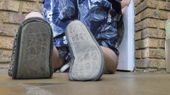 Sparowdox: Prstem šukám moji macechu, zatímco její vlasy jsou zaseknuté v pračce