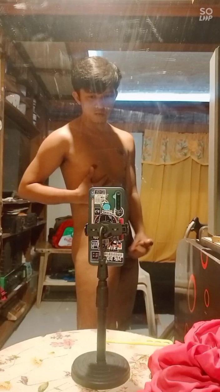 Rent A Gay Productions: フィリッピーノ・トゥインクが興奮する