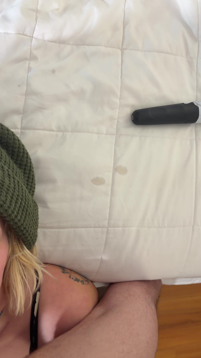 Alpha stud 4 u: Трахни ее в рот на коленях