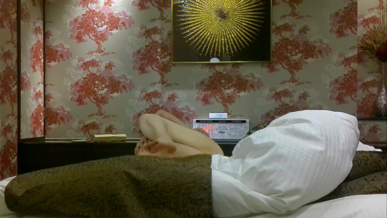 akeieroi: Videoclip sexual cu gospodină obeză