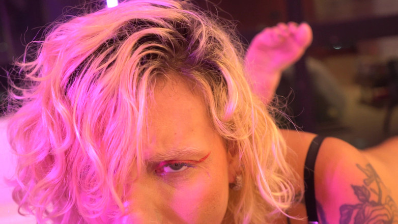 Docedeleite: Blondýna škubání horké honění