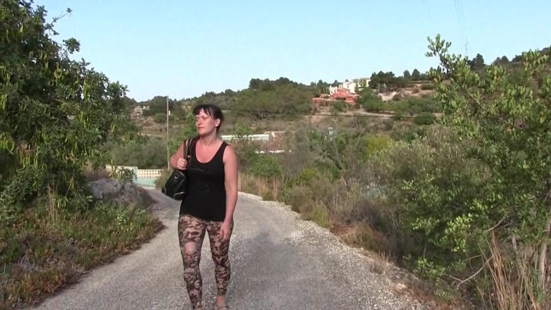 Yvette xtreme: Public dresscode - eine bondage-geschichte