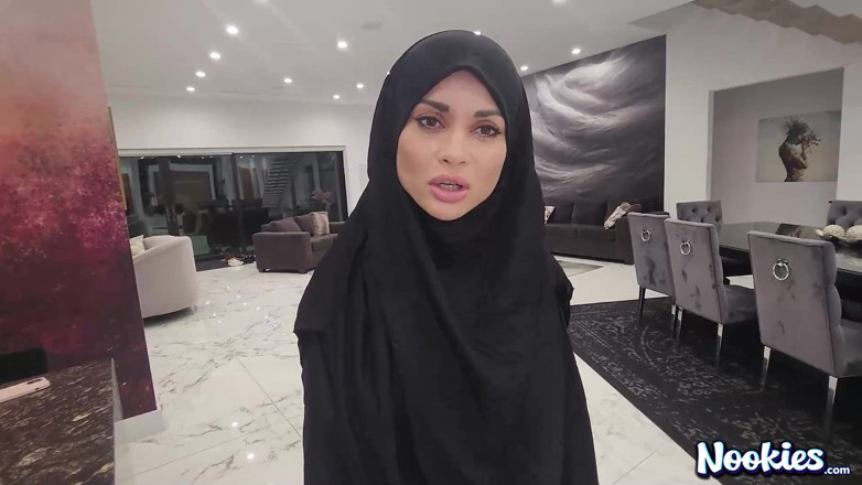 Nookies: Un juicio - una historia de hijab