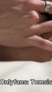 Big Ass, Thick Hole Gets Fingered