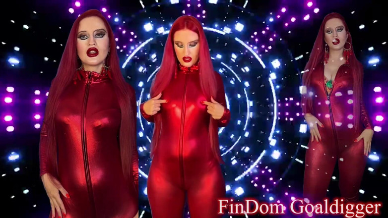 FinDom Goaldigger: Transformace lesklé kombinézy