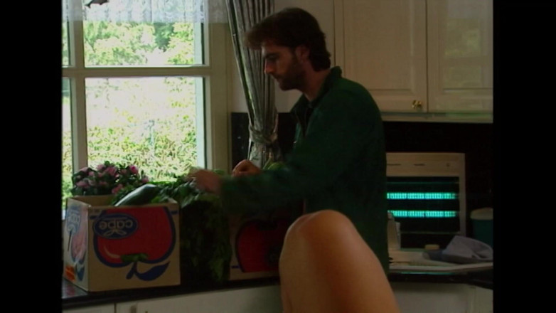 Romance with Love: Gadis-gadis jahat! Wanita tidak boleh menyimpannya untuk diri mereka sendiri!