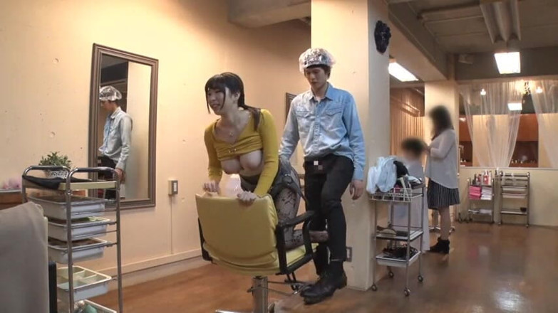 CherryBONBON: That Salon Where Our Eyes Meet a Little Too Often