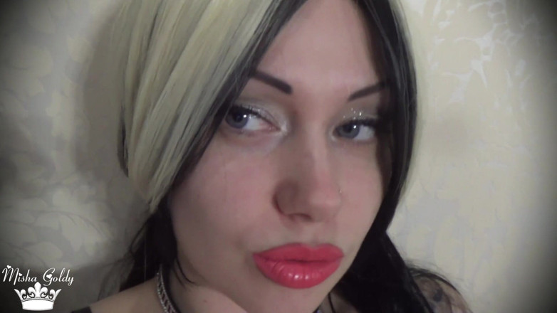 Goddess Misha Goldy: Ipnotizzato dalle mie labbra rosa e sborrata