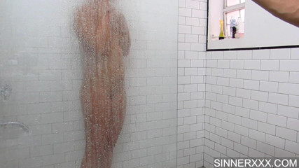 Sinners World: Hard shower sex - Cherry Kiss
