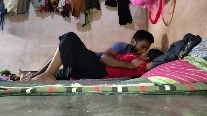 Mridulmadhu: Marido y esposa india