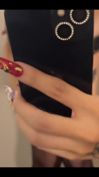 Ragazza calda trans