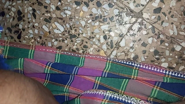 Hungry cliff: Dubai boy phòng tắm masterbate với hôn