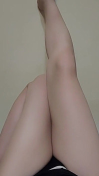 Happy New Year! Just Look at My Legs and Masturbate! Shoot Me Your Thick Semen.