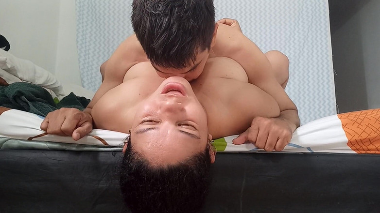 Valkyrieandluigy: 가슴이 큰 빌어 먹을