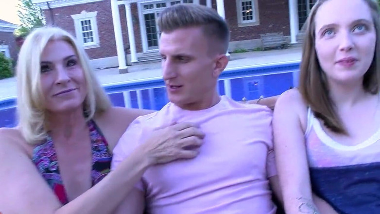 Private Society: Nějaký skvělý narozeninový sex