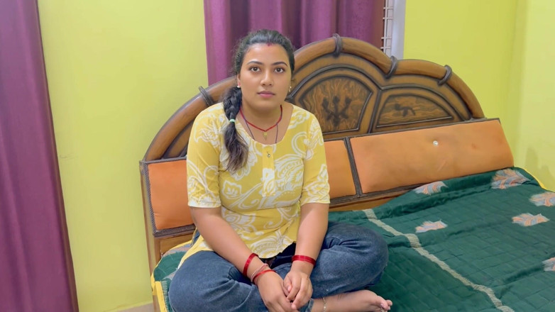 Hotty_ragini: My younger stepsister accidentally sent me her nude photo, I...