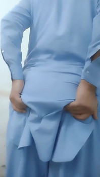 Pakistani Desi Shalwar Kamees Boy Show His Beautiful Ass