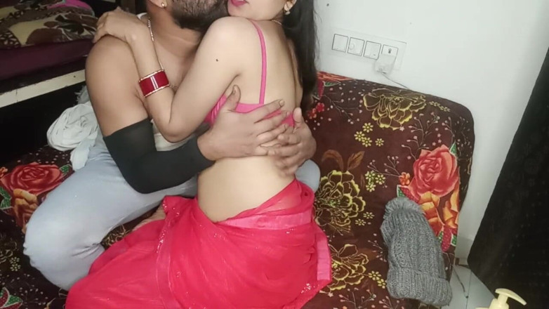 cuteindiancpl21: Quente indiana esposa fode amigo do marido em casa