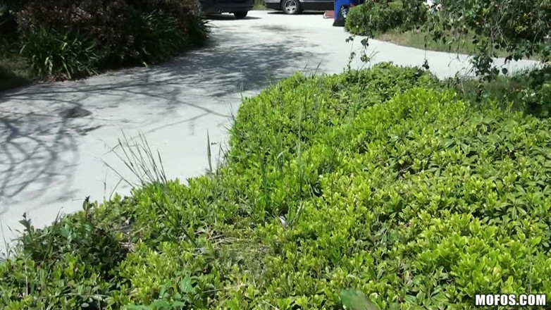 Pervs on Patrol: Pervs on Patrol - Caucasian Kelly Klass Follows a Guy From...