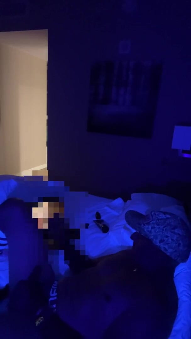 RichDick: Diversión en el hotel!