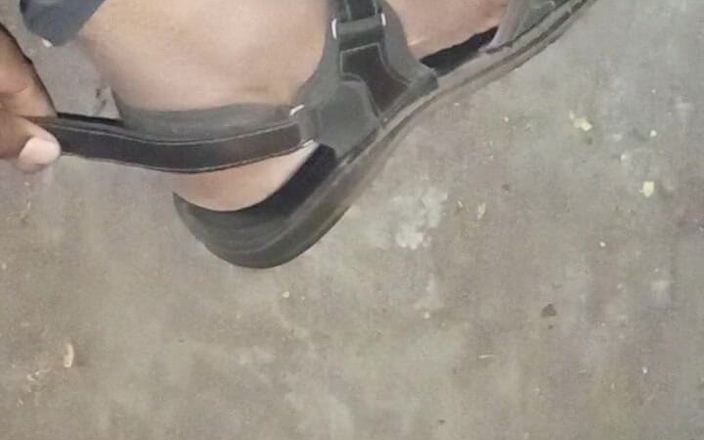 Sweet Indian cock: Ngoài trời xe của tôi trong xoa bóp dương vật...